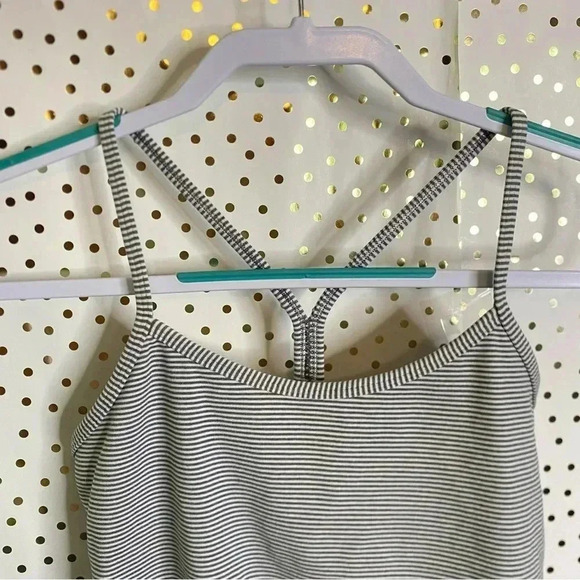 Lululemon Power Y Tank Grey - Picture 3 of 6